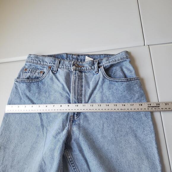 Vintage 90s Levi's Jeans Womens 12 M Light Wash Relaxed Tapered Made USA 550 90s - Picture 6 of 13
